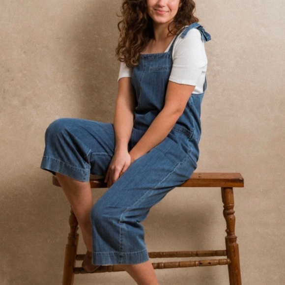Neuflora | Denim Wide Leg Jumpsuit - Picture 4 of 5